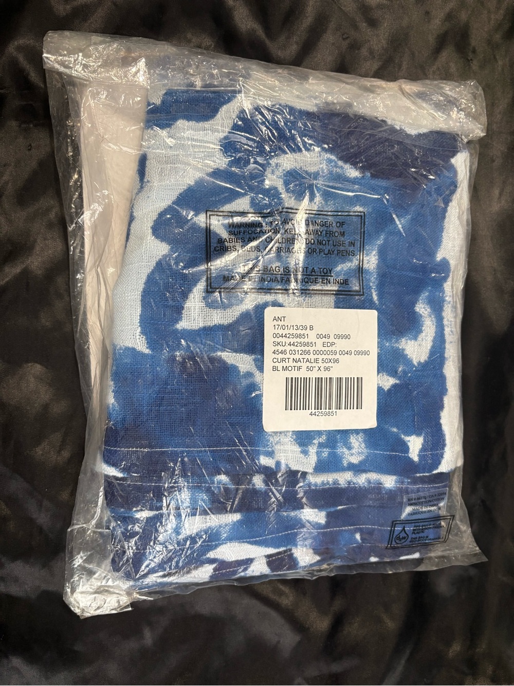 Blue Floral Sheer Curtains ‼️SOLD OUT ONLINE‼️ - Picture 4 of 5